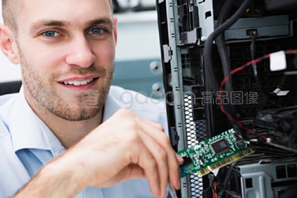 專業(yè)計算機維修服務 高效解決各類計算機問題